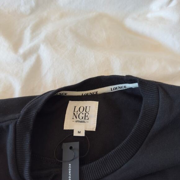 NWT Lounge Apparel Black Cropped Sweatshirt Size M - Picture 3 of 6